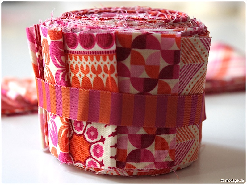 Patchworkdecke naehen Quilt naehen 365 Tage Quilt Jelly Roll selbstgemacht modage 2